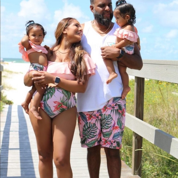 2-PC Pink Floral Bikini NWT - Picture 6 of 7